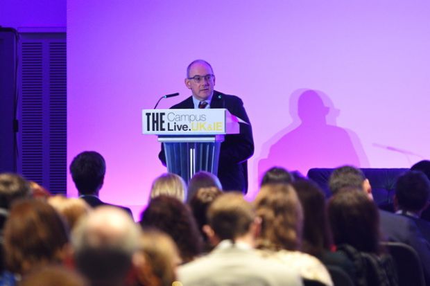 Robert Halfon speaks at ϲϿ Campus Live UK&IE 2023